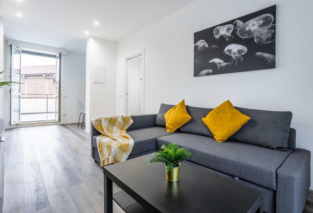 2 Bedrooms Apt With Terrace - Nolo Area Via Varanini Milano Exteriör bild